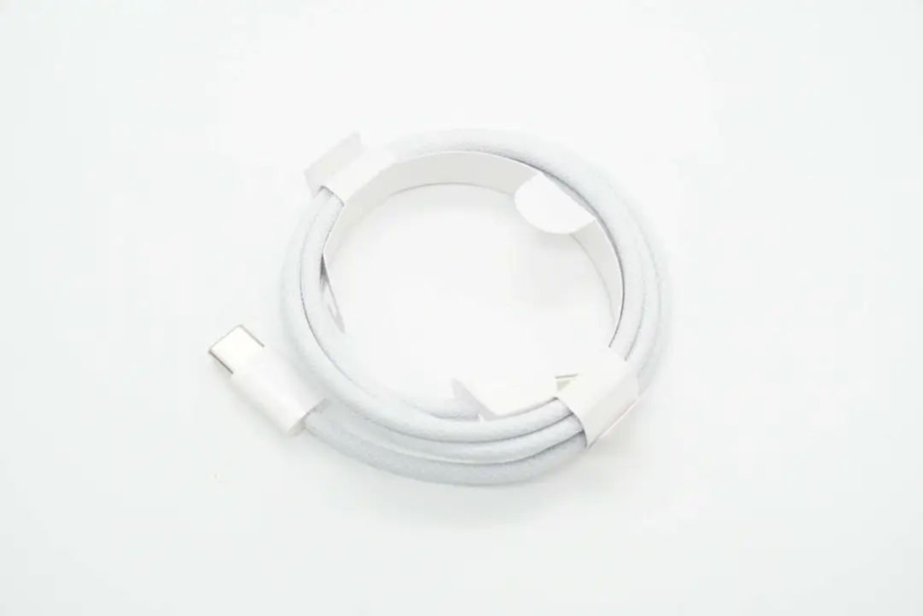 ChargerLab's Analysis: Apple's USB-C Data Cable for iPhone 15 Models